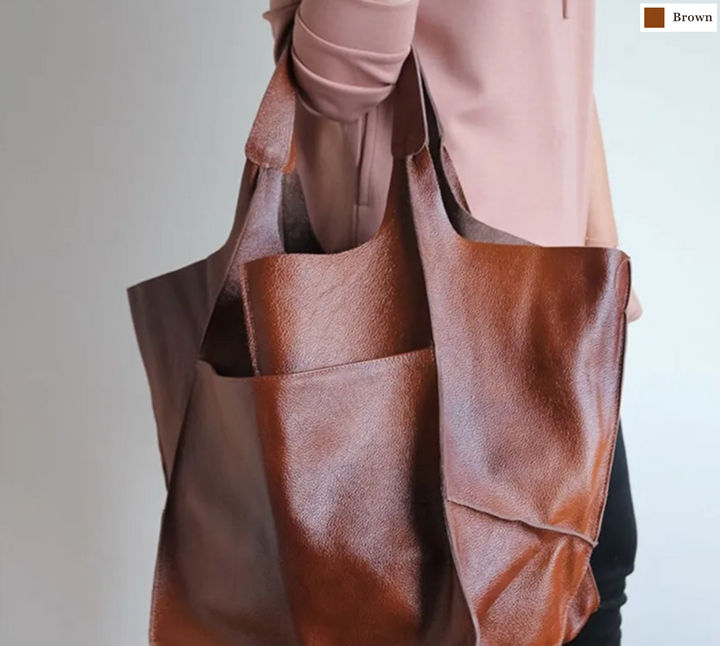 Laura’s Timeless Allure | Vintage Leather Bag